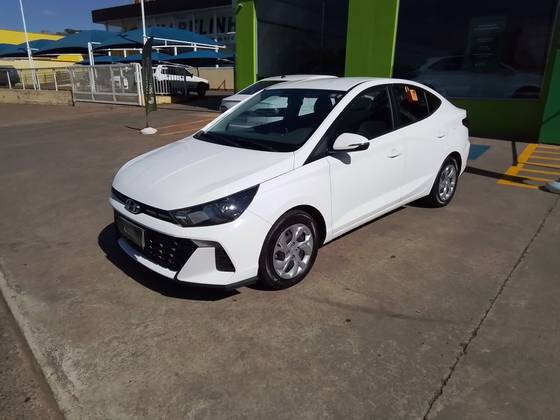 HYUNDAI HB20S 1.0 12V FLEX COMFORT PLUS MANUAL HYUNDAI HB20S 1.0 12V FLEX COMFORT PLUS MANUAL